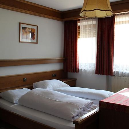 Haus Peskoller Bed and Breakfast Perca Eksteriør billede